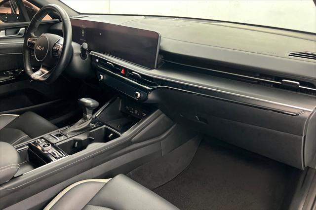 2025 Kia K5 - $27,499
