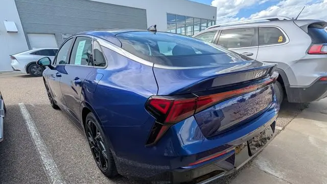 2025 Kia K5 GT-Line