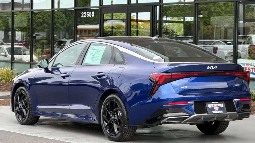 2026 Kia K5 GT-Line