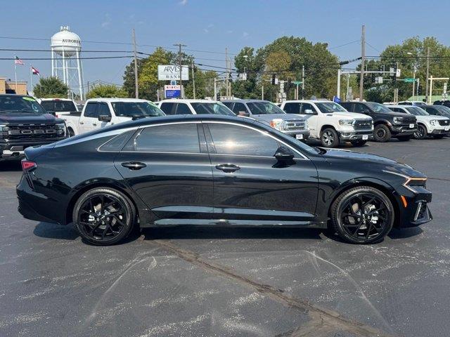 2026 Kia K5 - $30,500