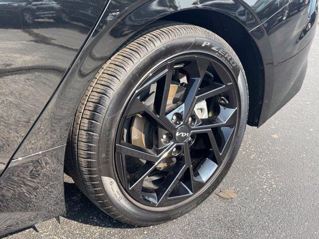 2026 Kia K5 - $30,500