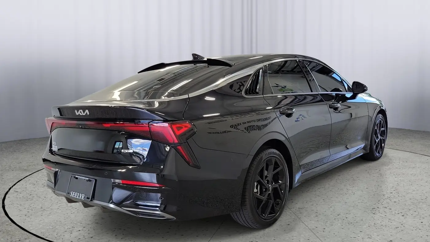 2026 Kia K5 GT-Line
