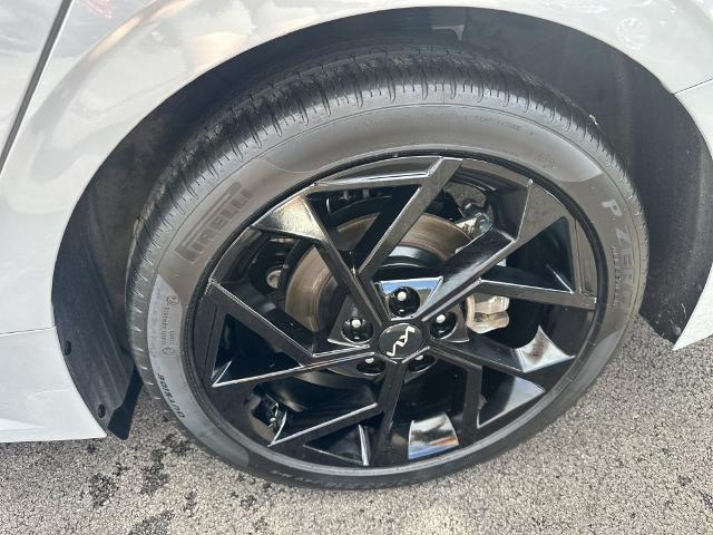 2026 Kia K5 - $32,295