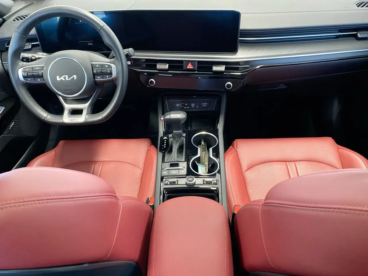 2026 Kia K5 - $32,911