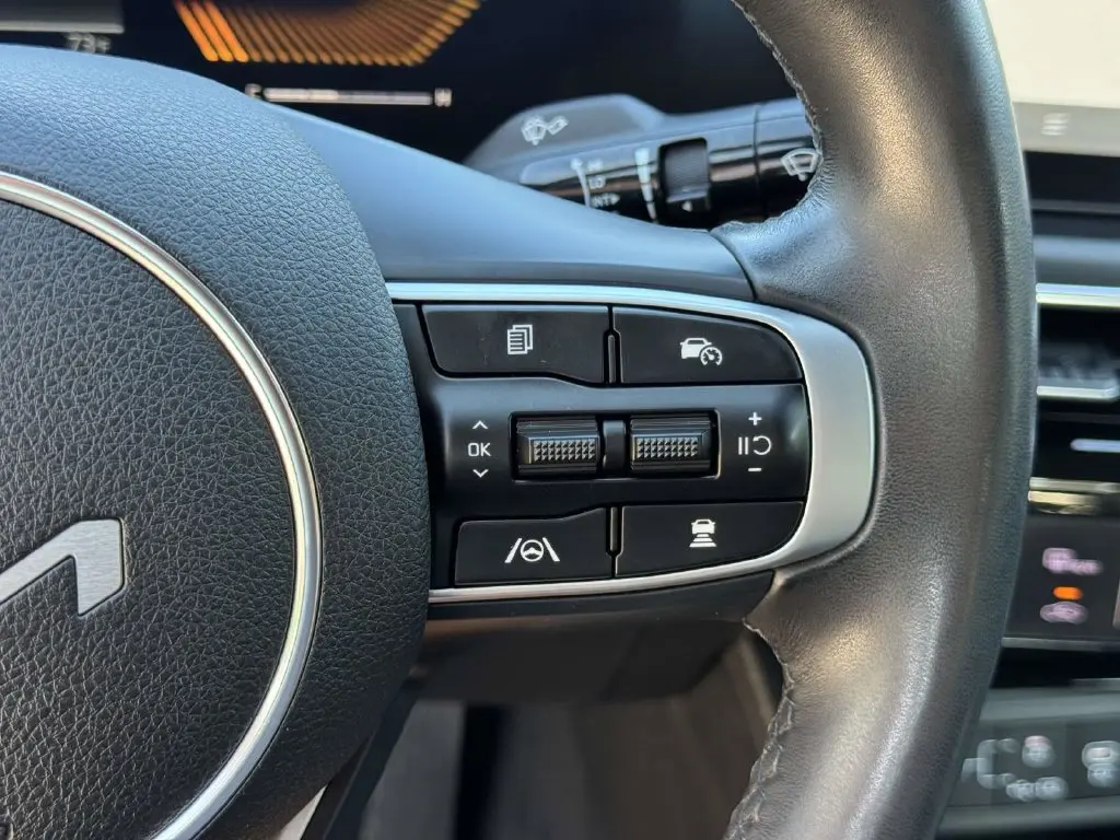 2025 Kia K5 - $26,500