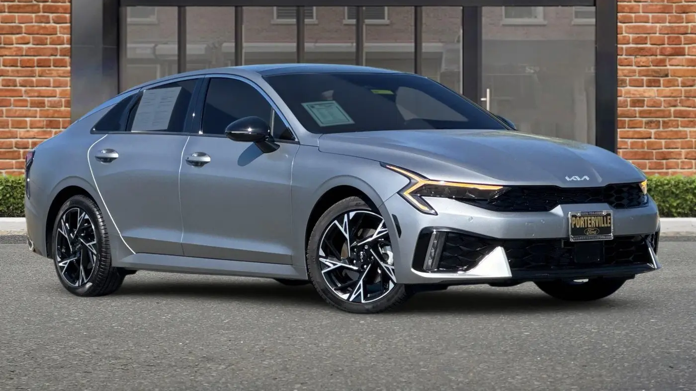 2025 Kia K5 GT-Line