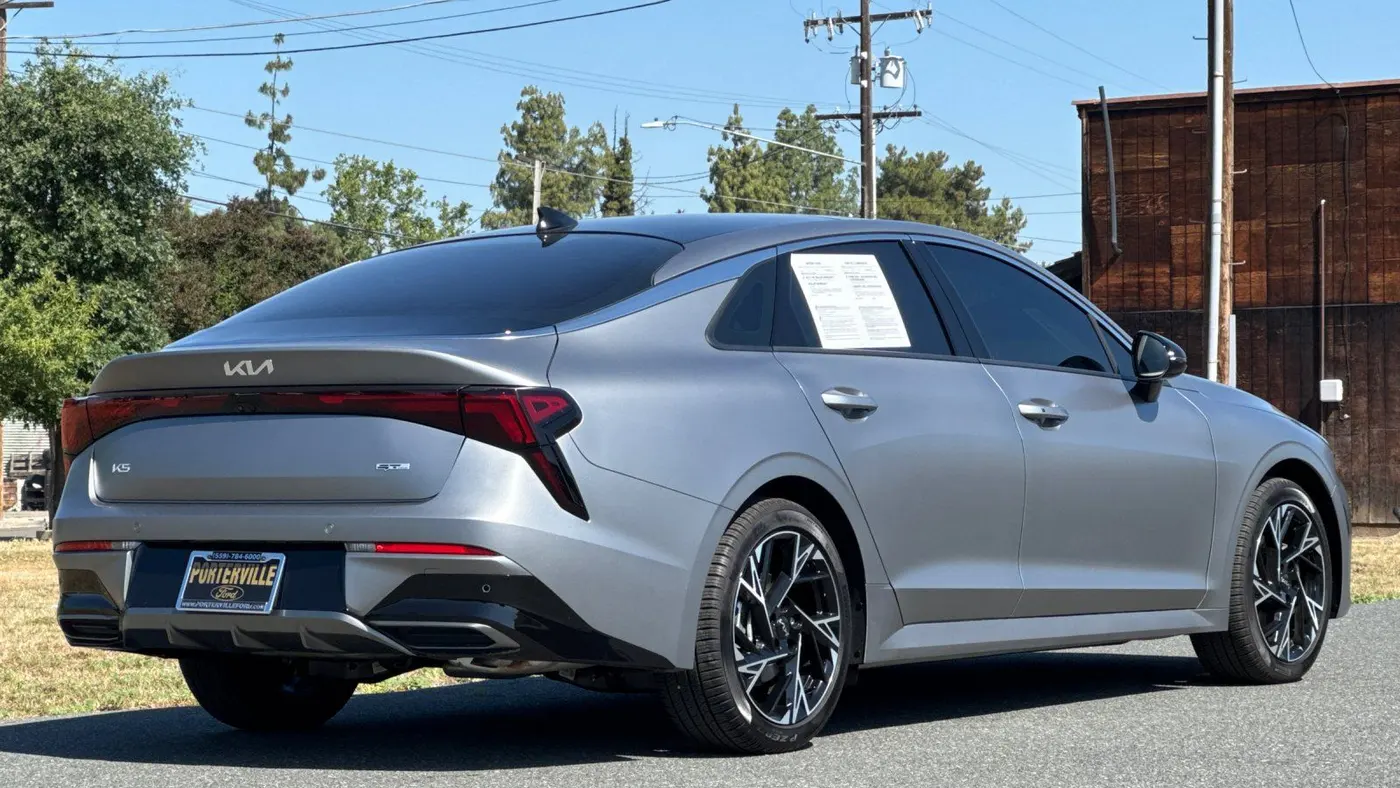 2025 Kia K5 GT-Line