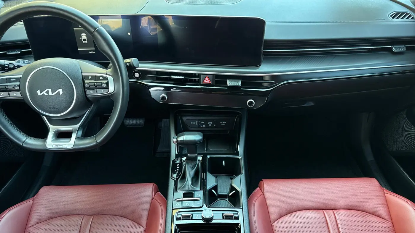 2025 Kia K5 GT-Line