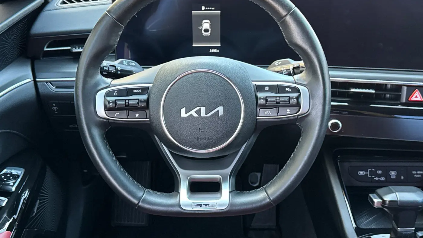2025 Kia K5 GT-Line