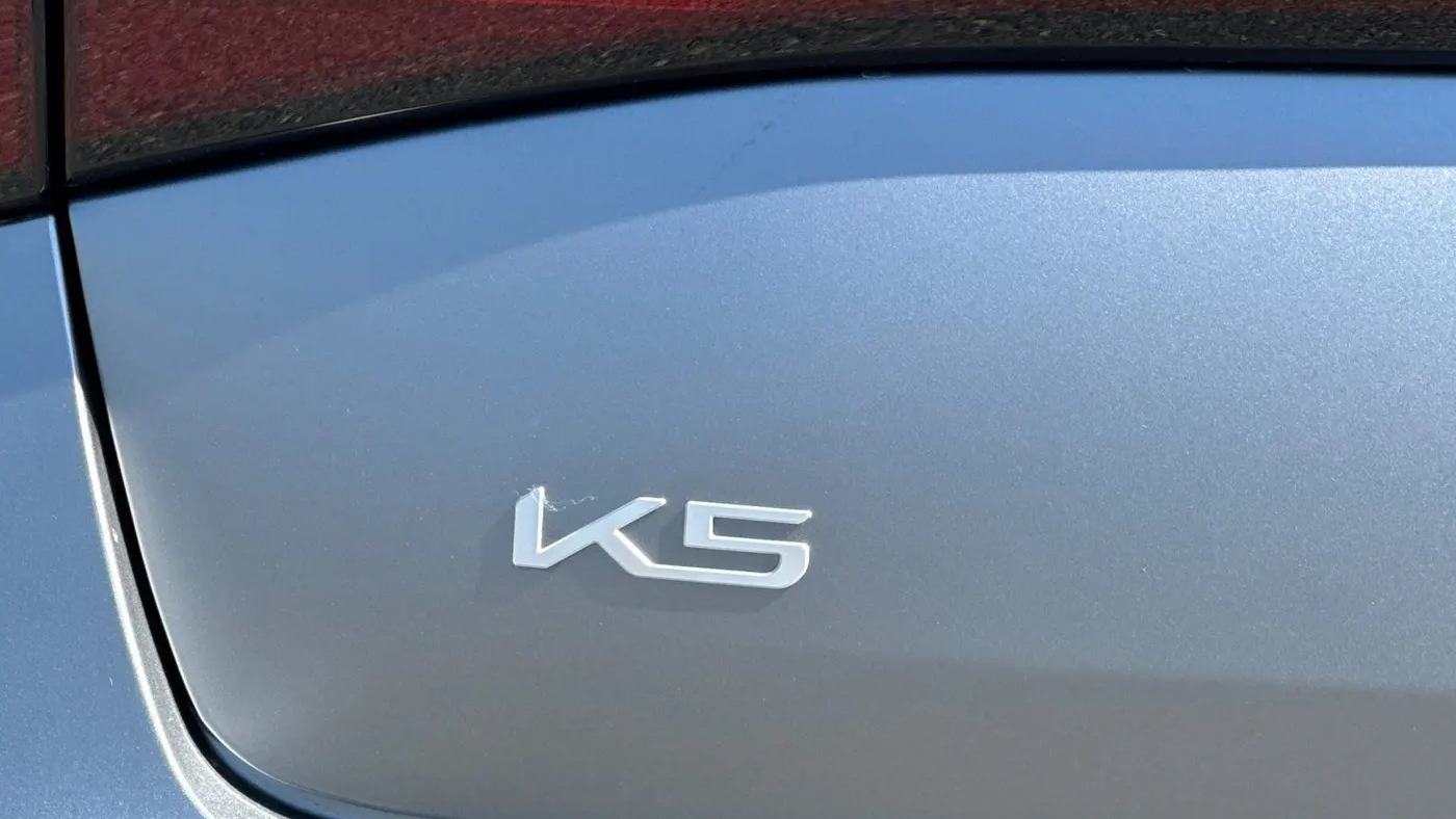 2025 Kia K5 GT-Line