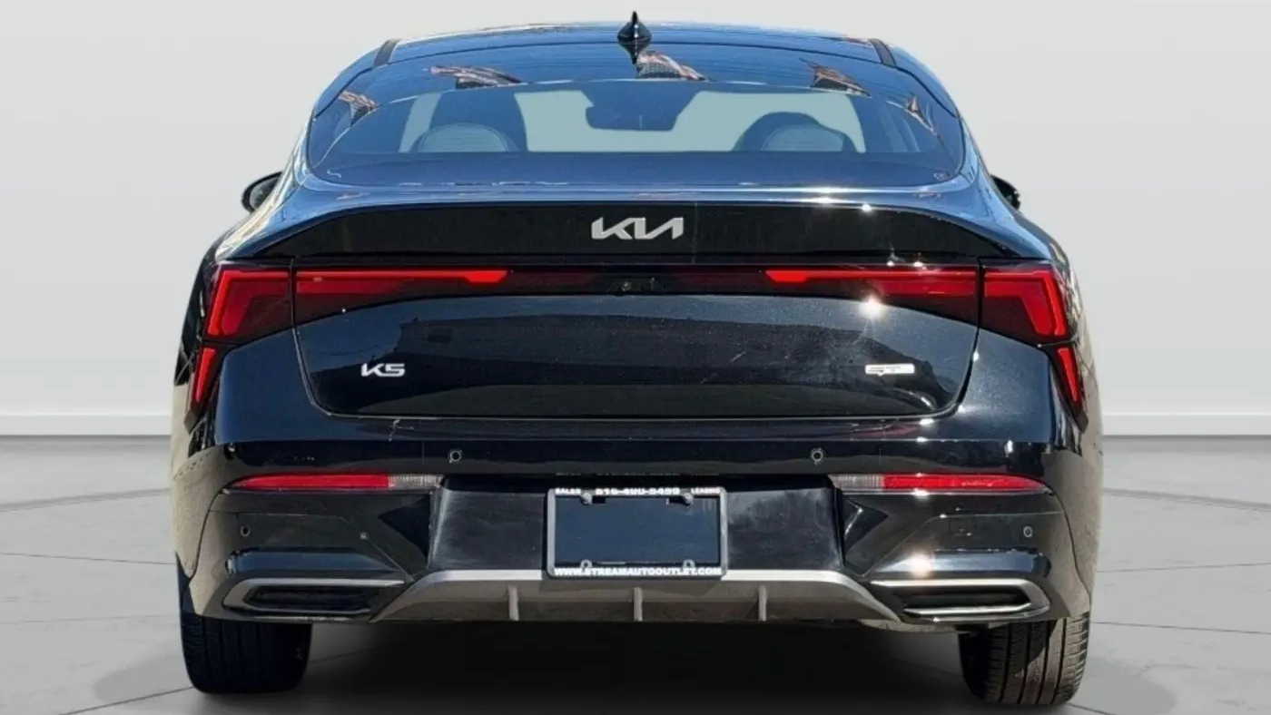 2026 Kia K5 GT-Line