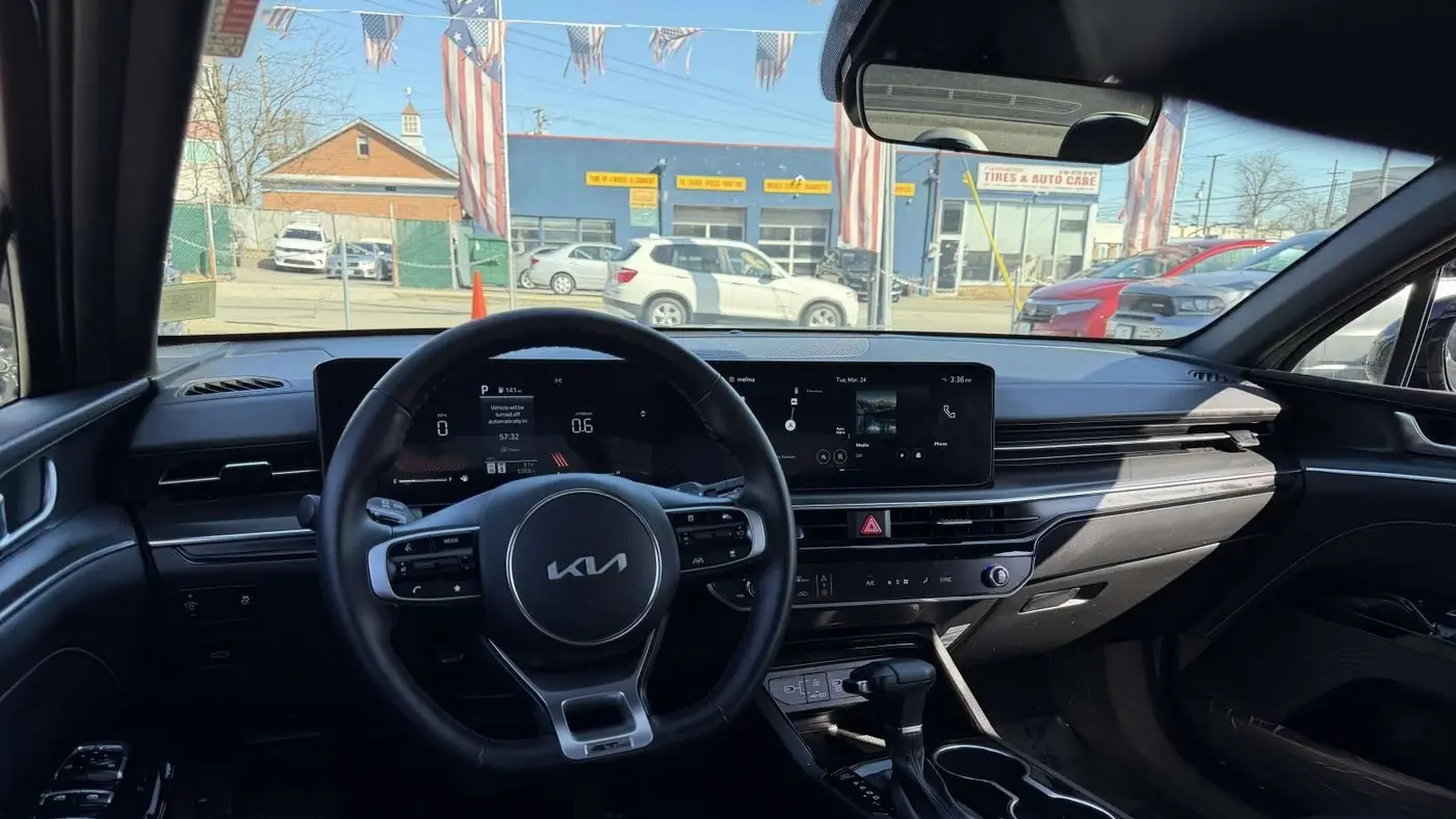 2026 Kia K5 GT-Line