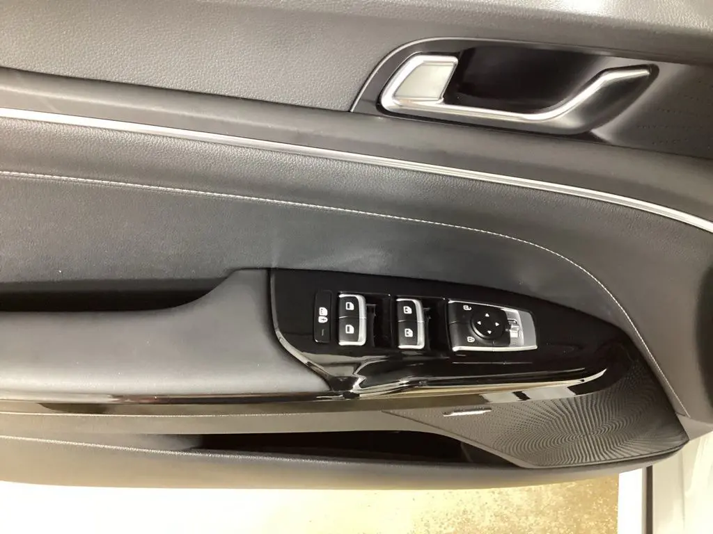 2026 Kia K5 - $29,698
