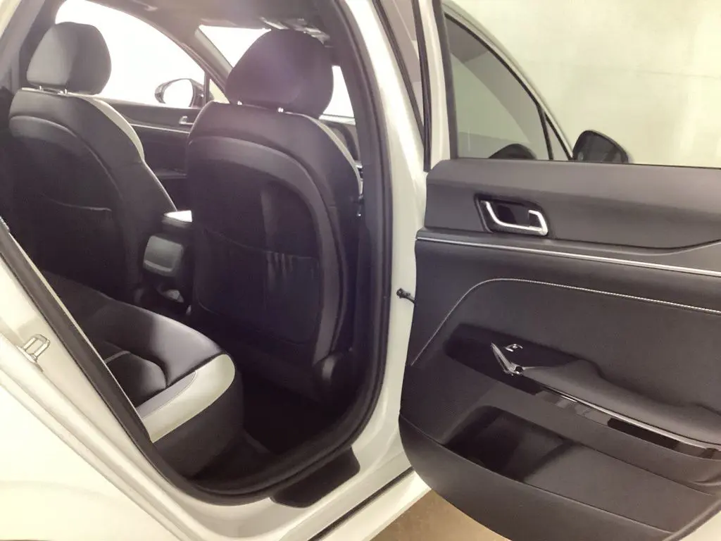 2026 Kia K5 - $29,698