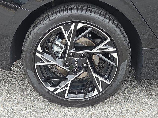 2025 Kia K5 - $28,799