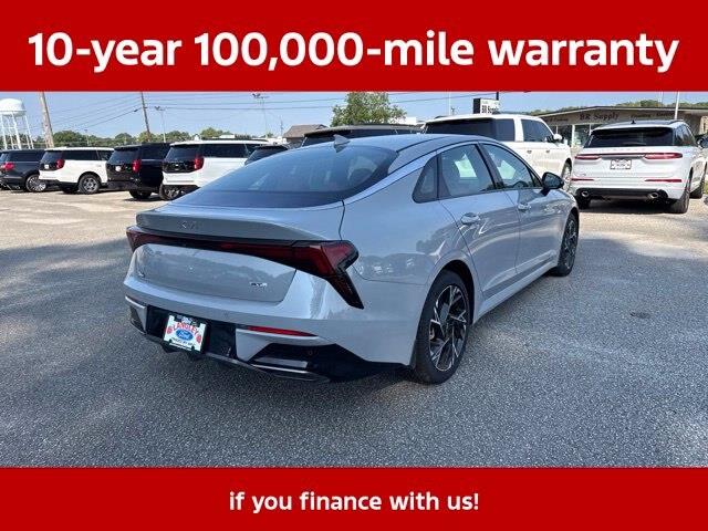 2026 Kia K5 - $28,726