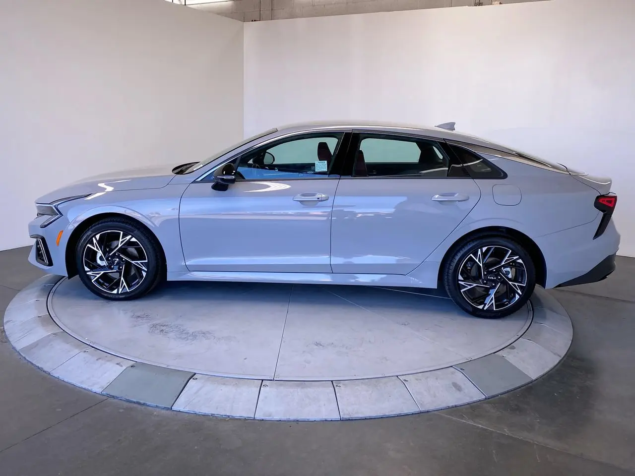 2026 Kia K5 - $32,911