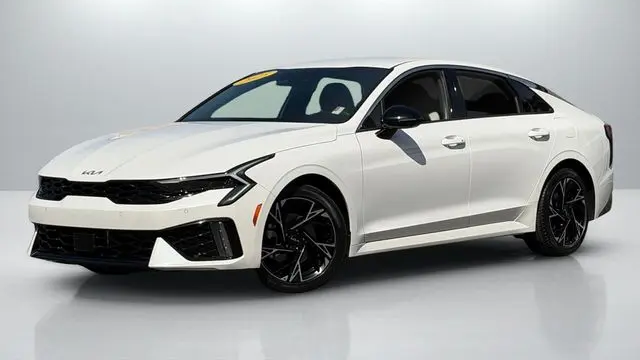 2025 Kia K5 GT-Line