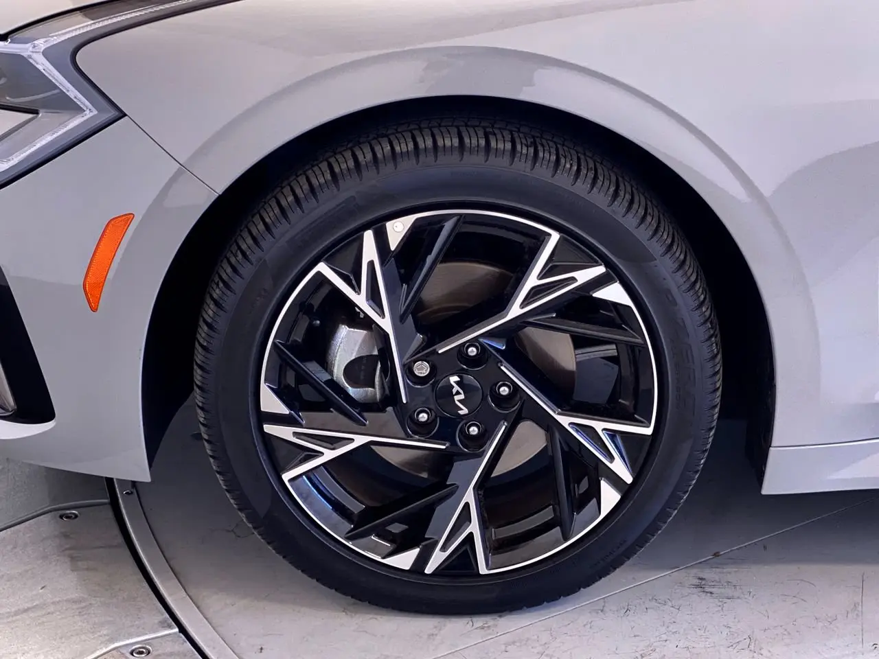 2026 Kia K5 - $32,887