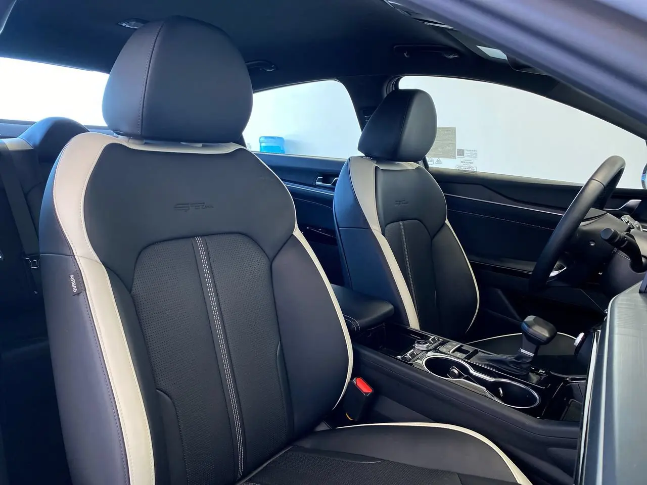 2026 Kia K5 - $32,887