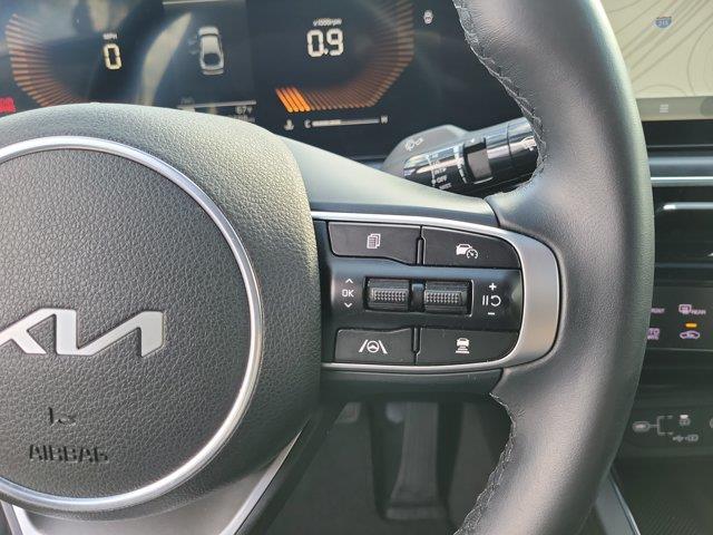 2025 Kia K5 - $25,814