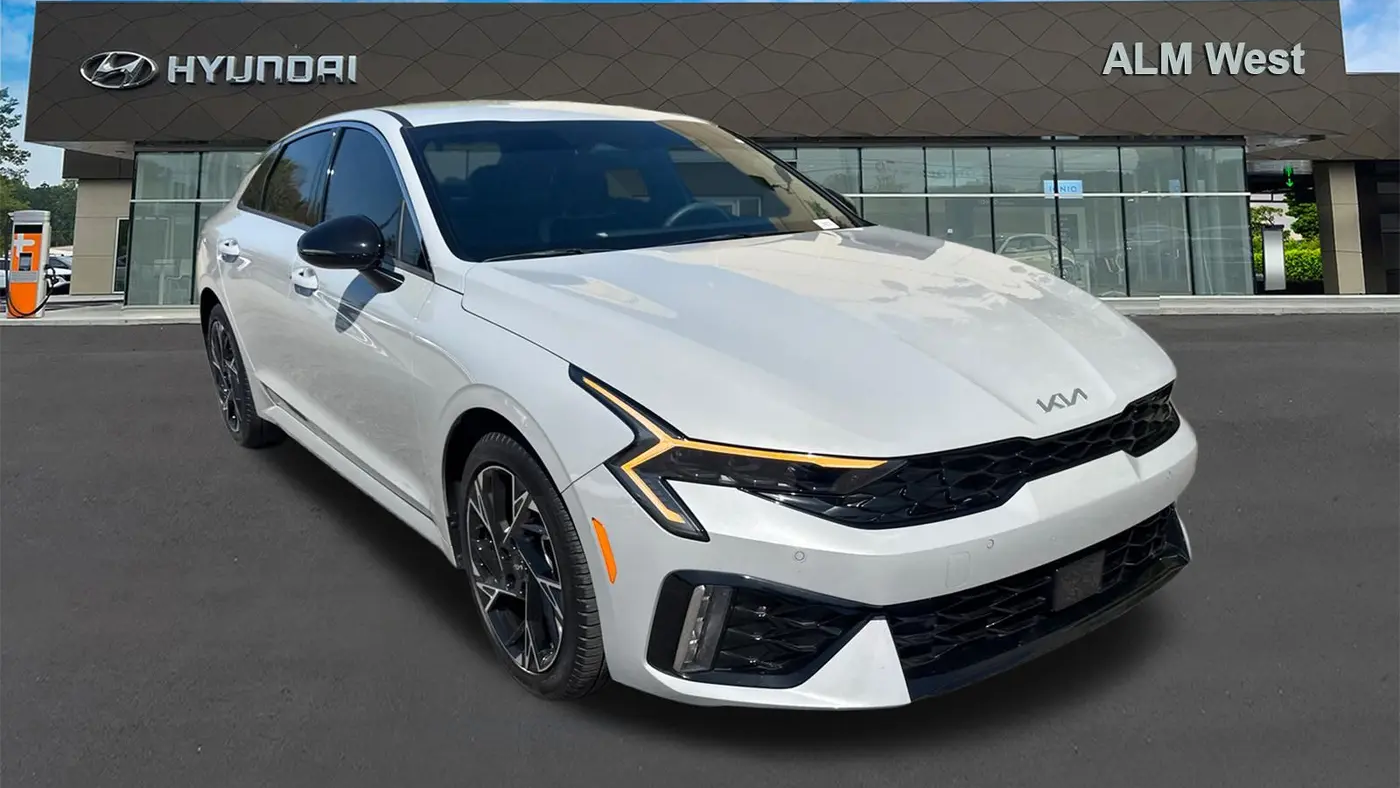 2025 Kia K5 GT-Line