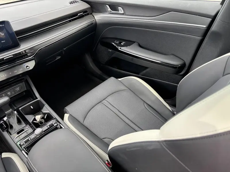 2025 Kia K5 - $29,995