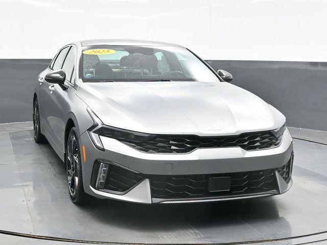 2025 Kia K5 - $24,317
