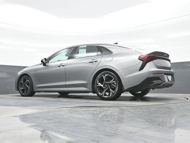 2025 Kia K5 - $24,317
