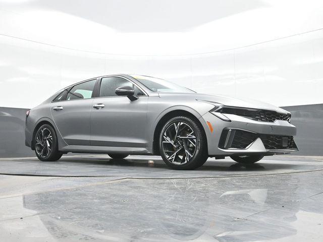 2025 Kia K5 - $24,317