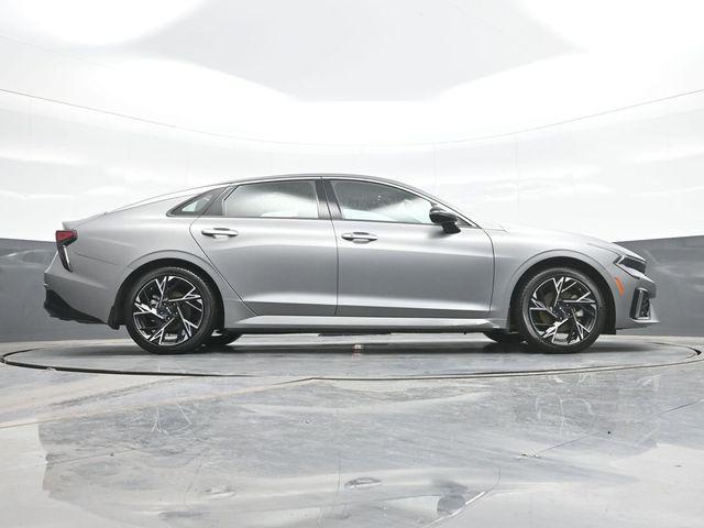 2025 Kia K5 - $24,317