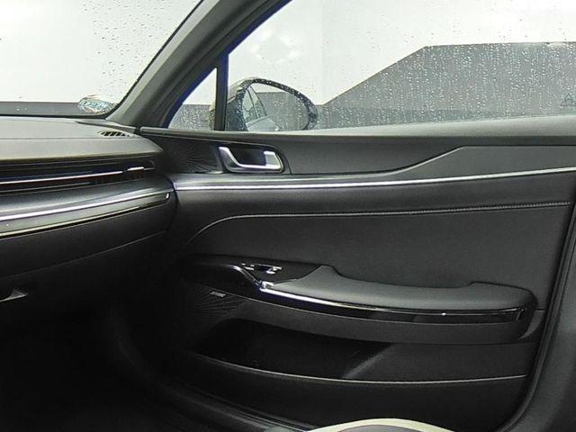 2025 Kia K5 - $24,317