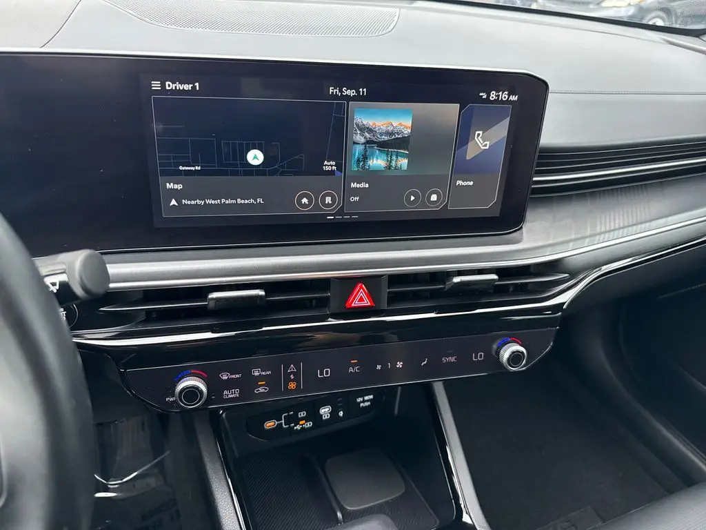 2025 Kia K5 - $26,900