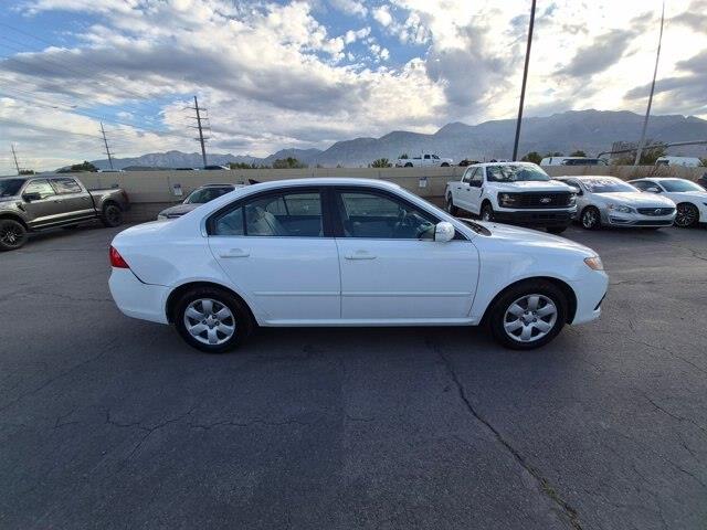 2010 Kia Optima - $3,926