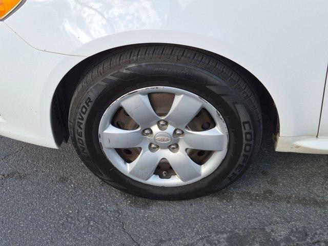 2010 Kia Optima - $3,926