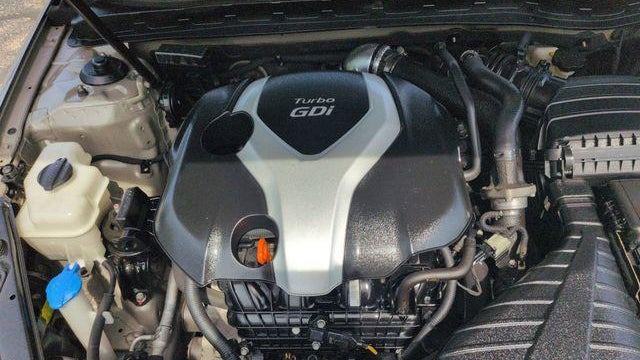 2011 Kia Optima SX Turbo