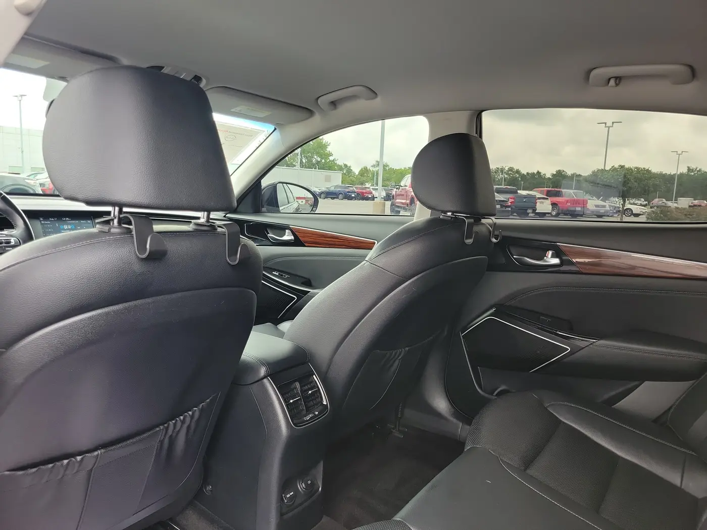 2019 Kia Cadenza - $14,988