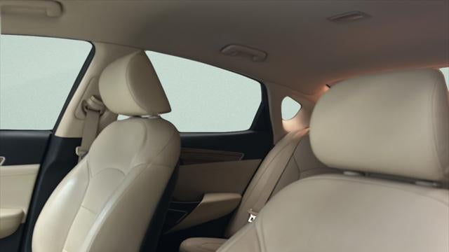 2017 Kia Cadenza Premium