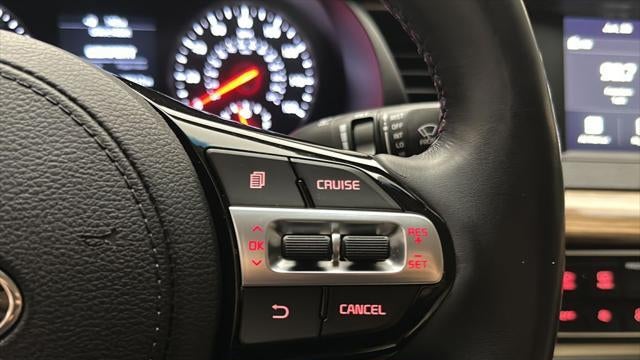 2017 Kia Cadenza Premium