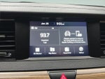 2017 Cadenza Thumbnail 26