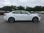 2018 Cadenza Thumbnail 10