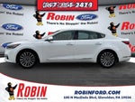 2017 Cadenza Thumbnail 4