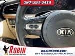 2017 Cadenza Thumbnail 13