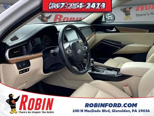 2017 Kia Cadenza - $16,795