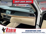 2017 Cadenza Thumbnail 26