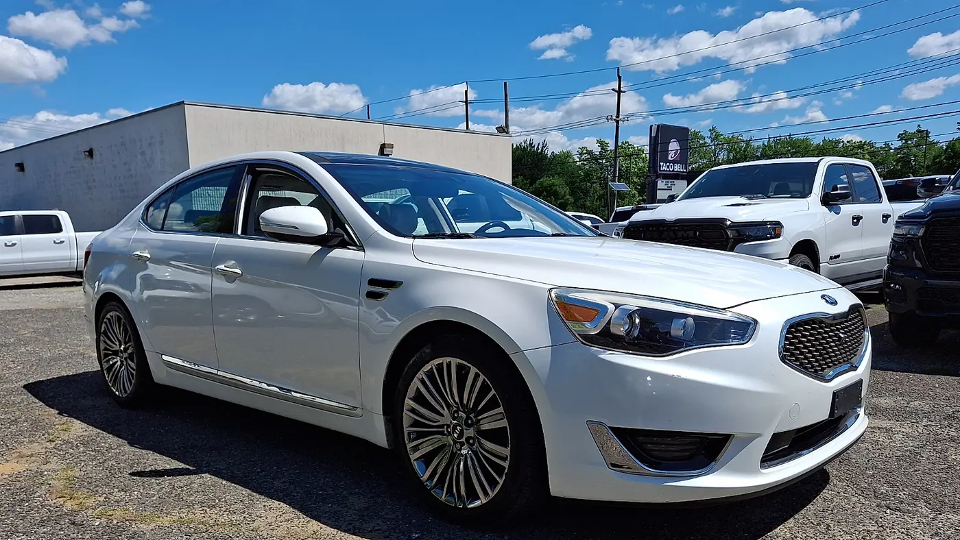 2016 Kia Cadenza Limited
