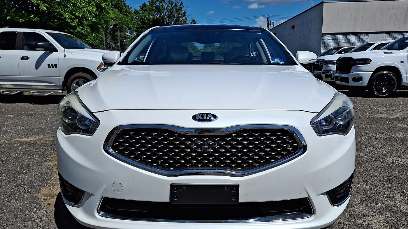 2016 Kia Cadenza Limited