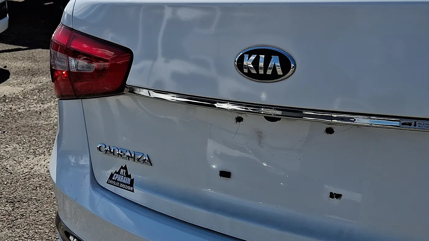 2016 Kia Cadenza Limited