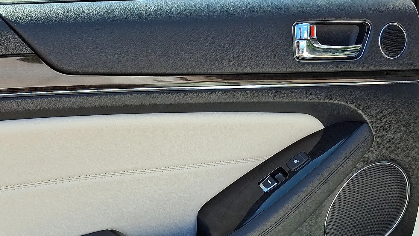 2016 Kia Cadenza Limited
