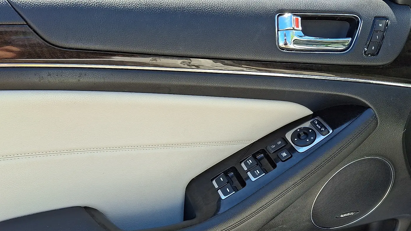 2016 Kia Cadenza Limited